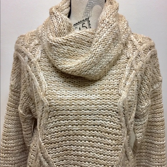 Bluenotes Women Cable Knit Sweater Chunky Beige Loose Fit Cowl Neck Small - Picture 2 of 11